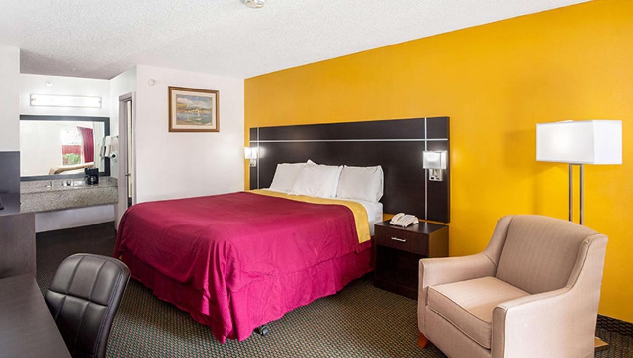 Magnuson Hotel בריידנטון מראה חיצוני תמונה