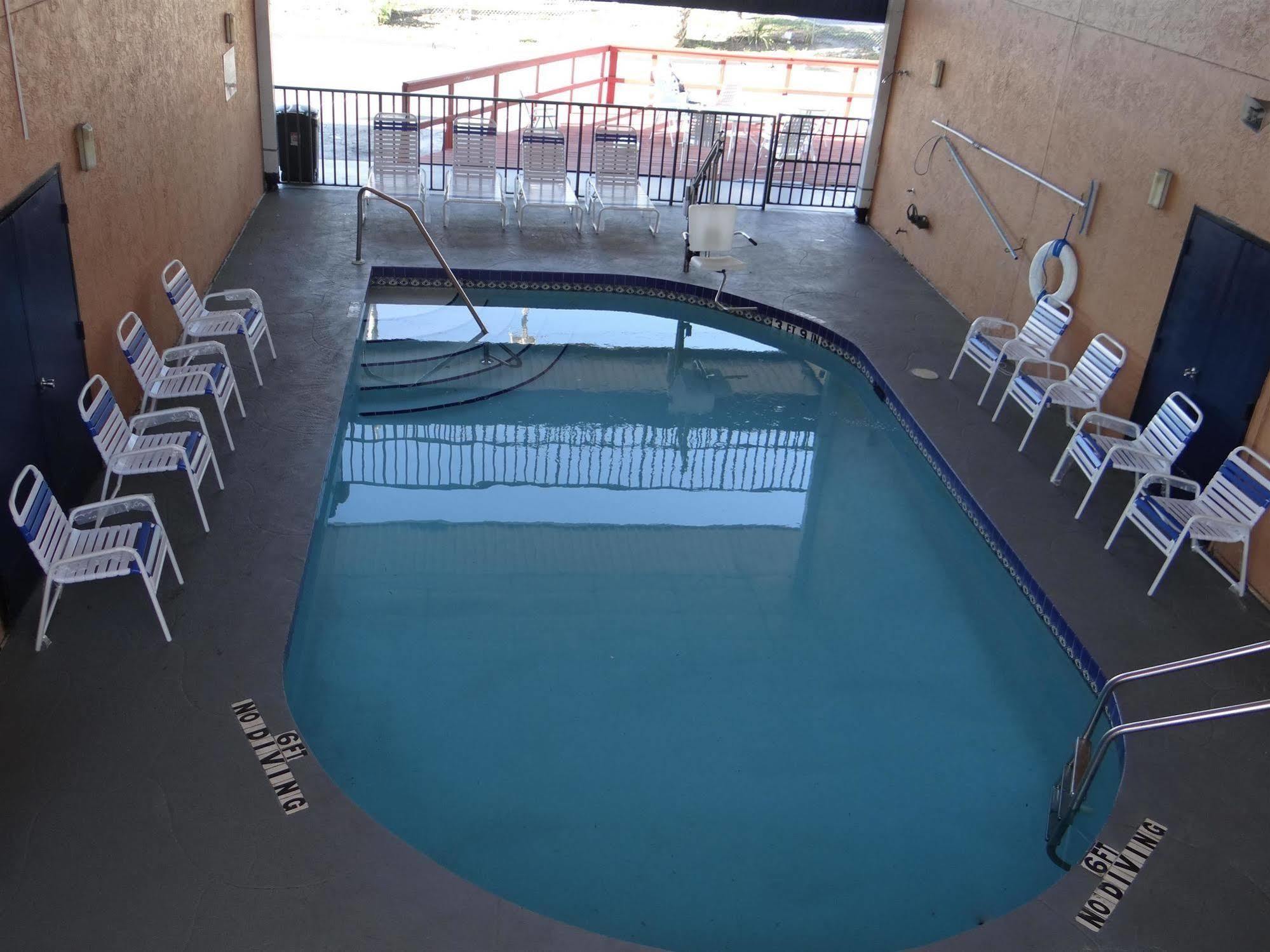 Magnuson Hotel בריידנטון מראה חיצוני תמונה